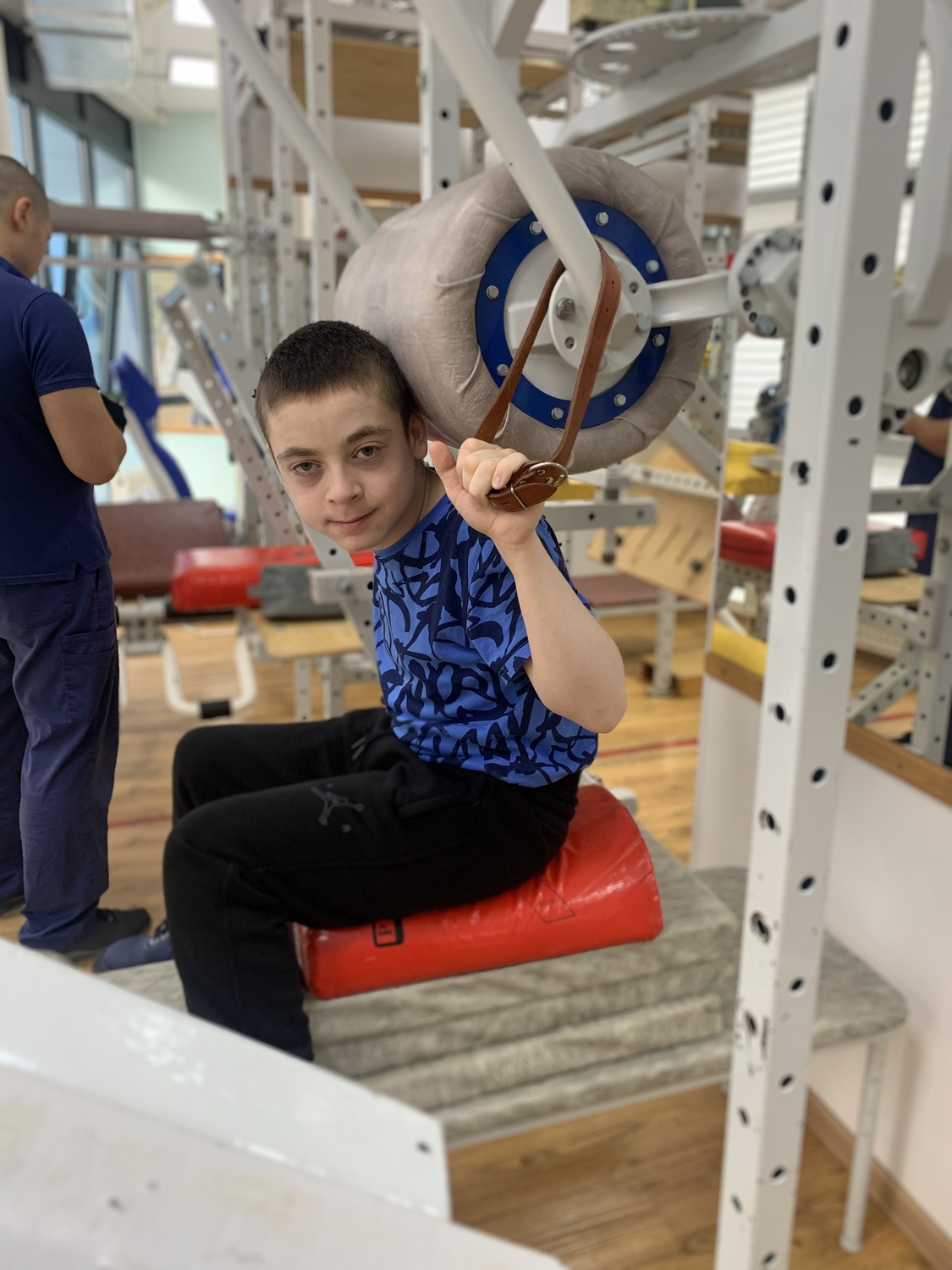 Ибрагиму нужна ортопедическая кровать 