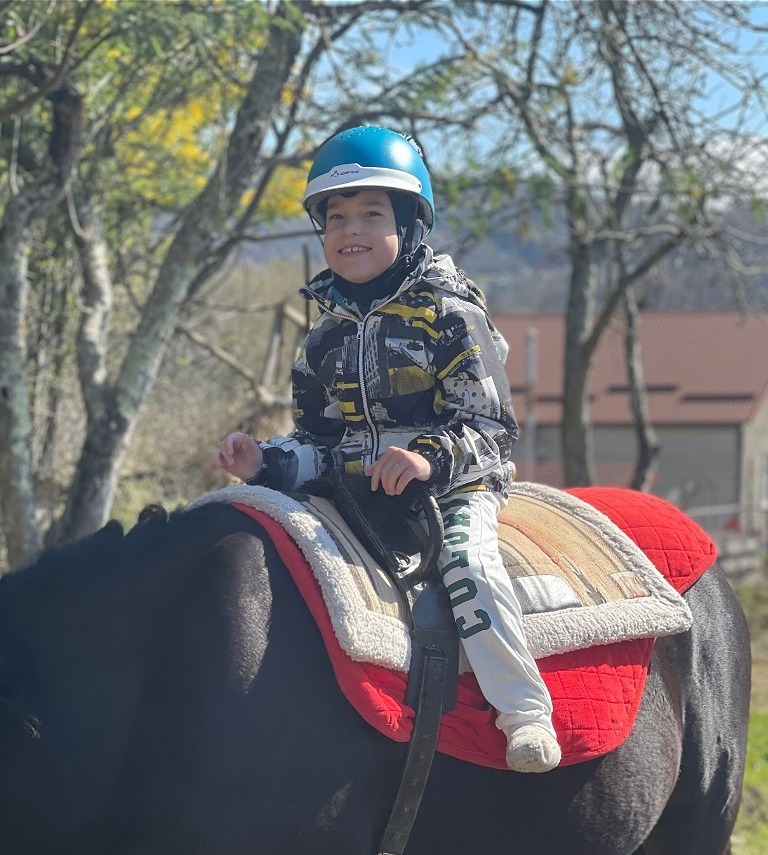 Захару нужны комплектующие для кохлеарных имплантов